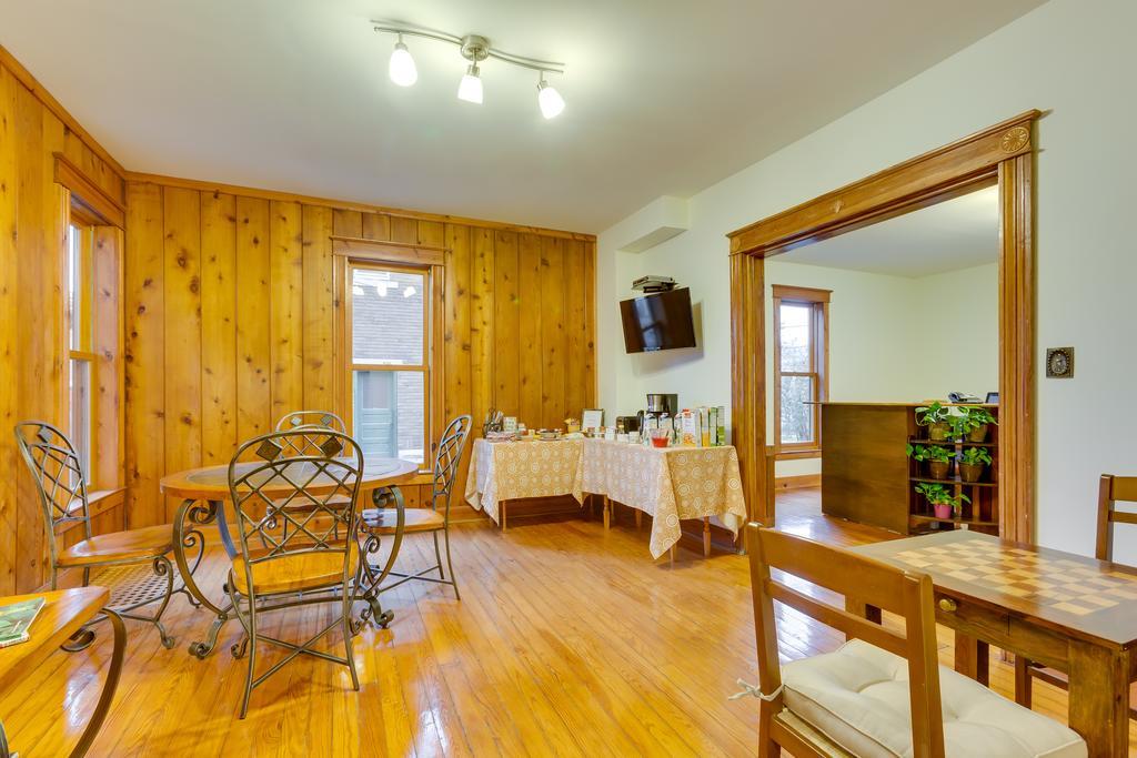 بلومنقتون Persimmon Inn المظهر الخارجي الصورة