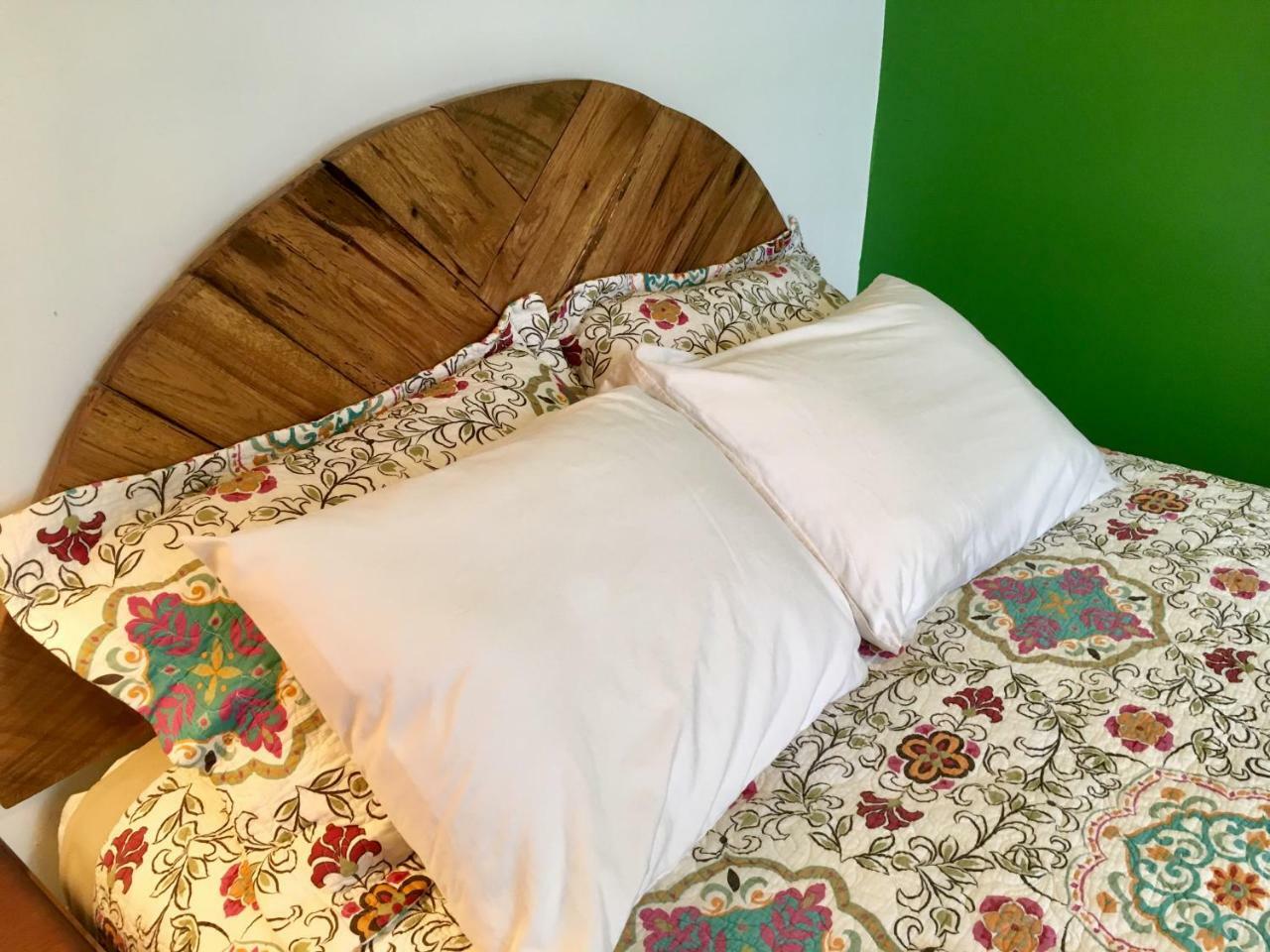 بلومنقتون Persimmon Inn المظهر الخارجي الصورة